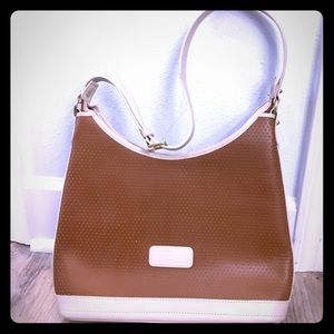 Vintage Dooney & Bourke shoulder purse beautiful